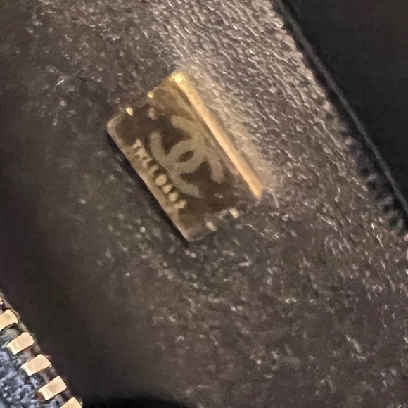 Chanel  Calfskin Quilted Studded Square Vanity Case Black - Picture 11 of 15